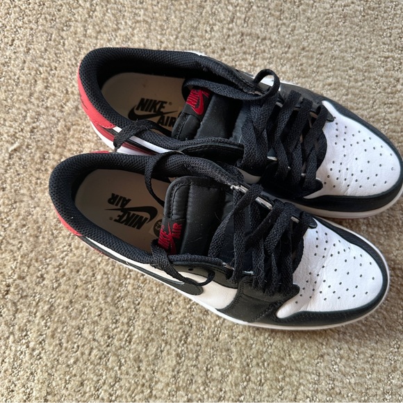 Air Jordan 1 low red and black 6.5 - Picture 2 of 10